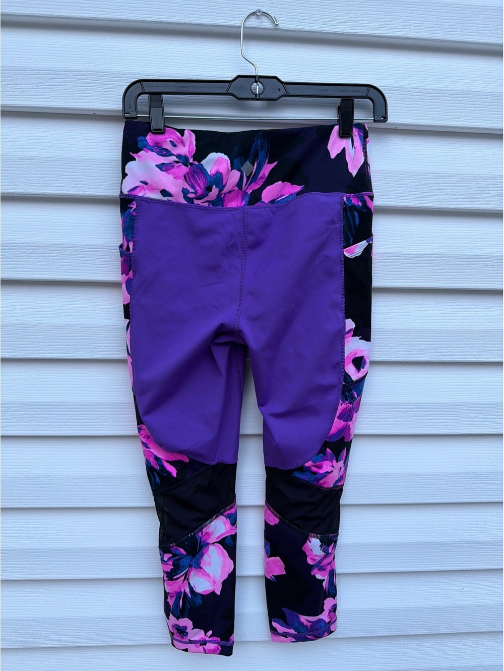 LuLaRoe RISE Collection Women's Purple Floral Activewear Leggings Yoga Pants - Picture 2 of 6